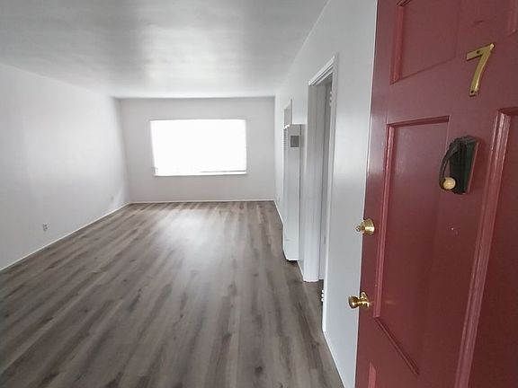 2nd image of 2368 Eucalyptus Ave APT 7