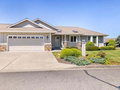 1017 N Minstrel Rd, Sequim, WA, 98382