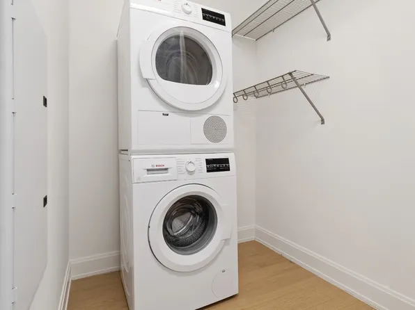 420 East 54th Street image 13 of 30