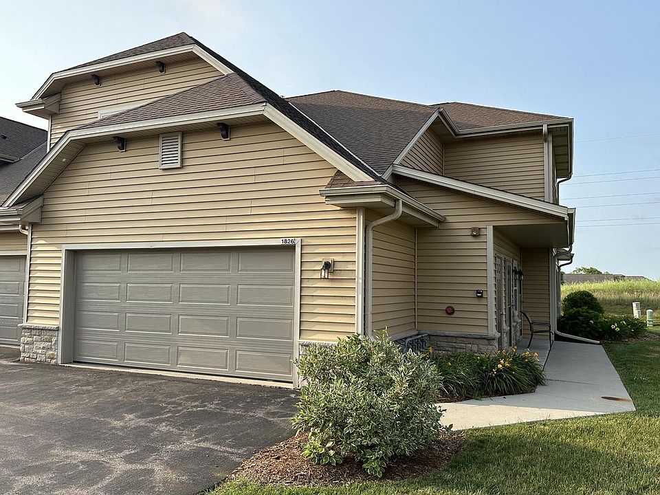 1st image of 1826 New Port Vista DRIVE