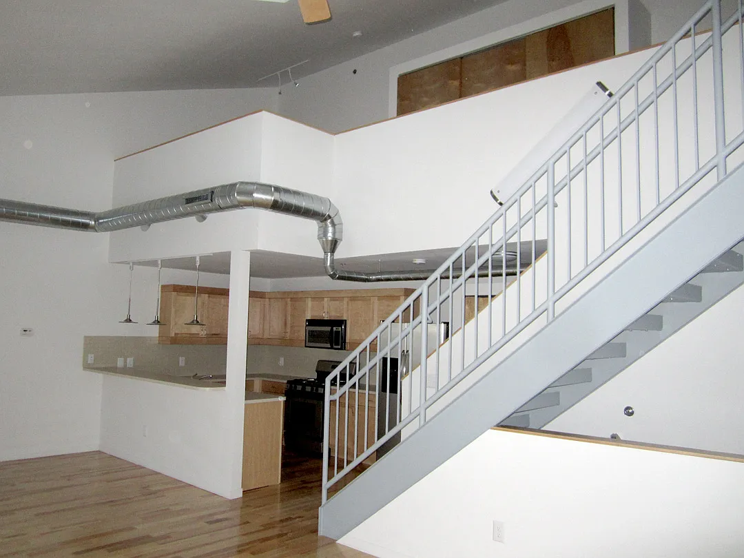Building Photo - 1825 Parmenter Blvd #312