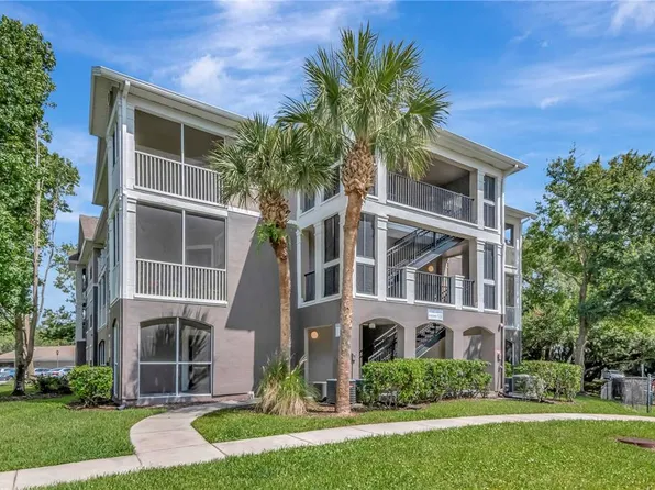 9312 Crescent Loop Cir APT 206, Tampa, FL 33619