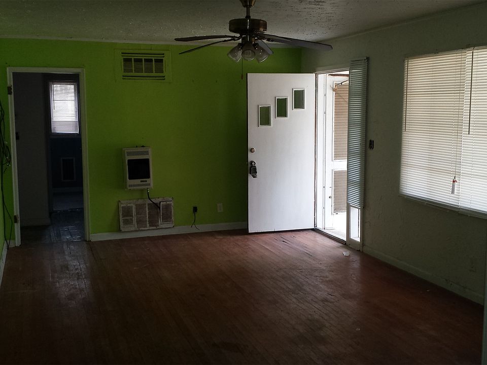 2nd image of 2028 Merrily Dr