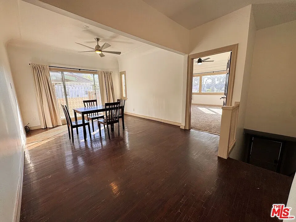 4 bed, 2.0 bath, 4636 sqft, $4,100 — Photo 2