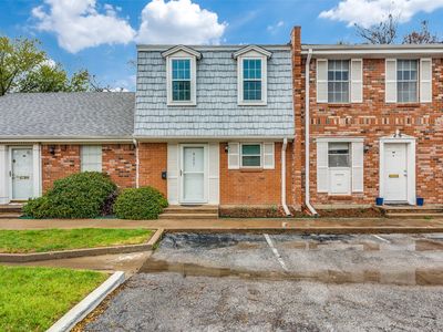 927 Roaring Springs Rd, Fort Worth, TX, 76114