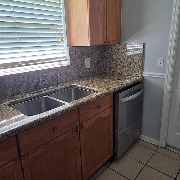 375 Willow Song Ct — Photo 17