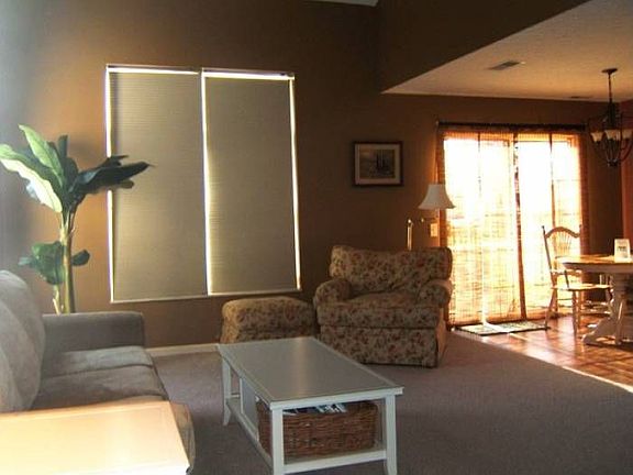 4th image of 6793 Meadow Ln