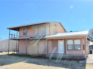 1303 W Hullum St, Breckenridge, TX 76424