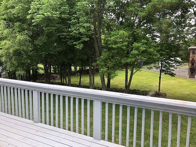 2nd image of 22 Meadowbrook Vlg #22