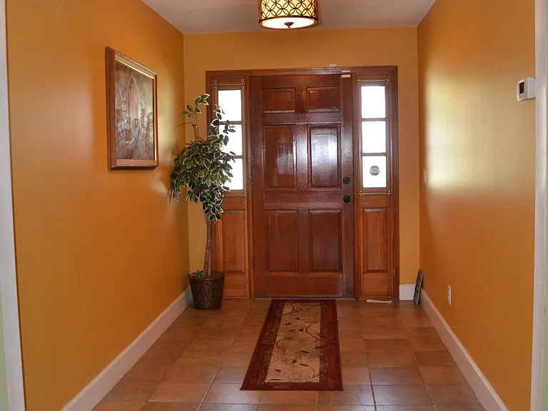 4372 Allanwood Ct — Photo 2