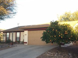 7575 S Errigal Ln, Tucson, AZ 85747