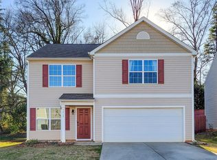 3217 Victoria Brook Ln, Charlotte, NC 28208