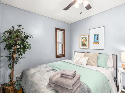 604 W Hudson Ave, Royal Oak, MI, 48067