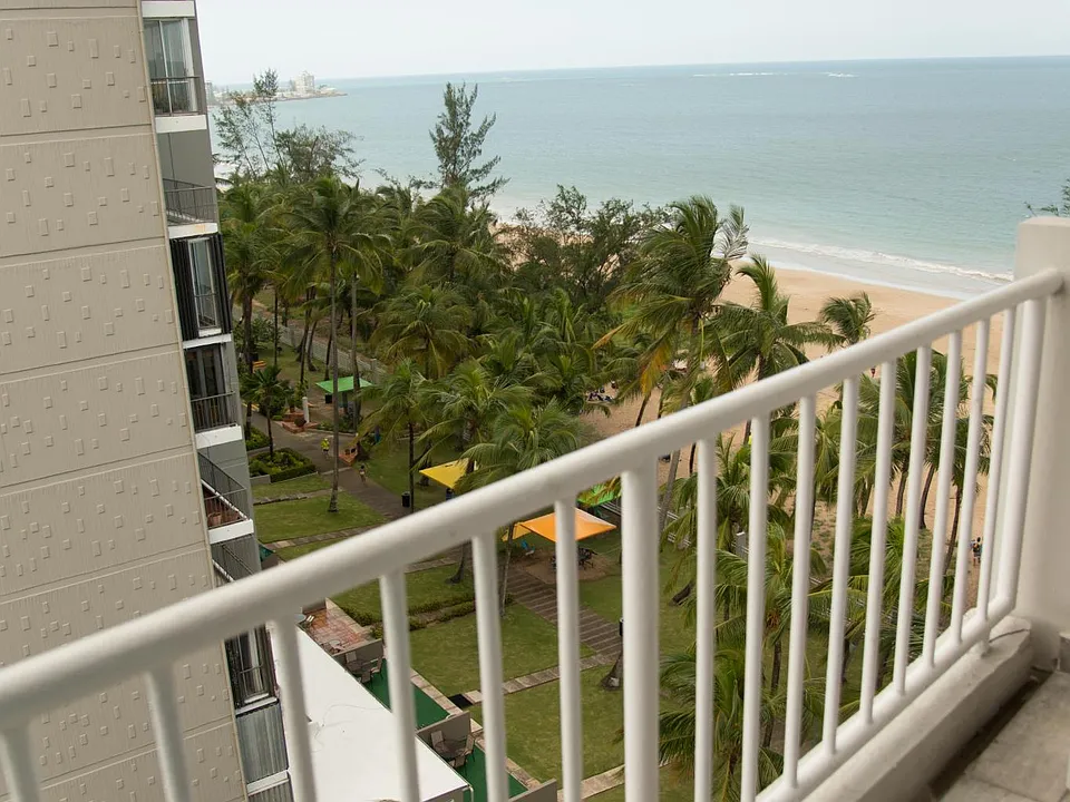 Ocean View with direct acess to Beach