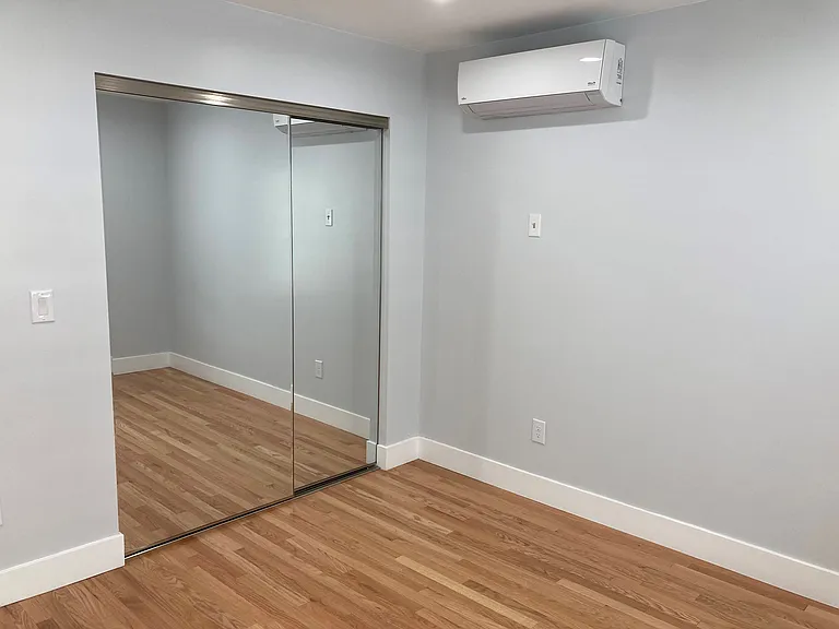 218 Electric Ave #A — Photo 5