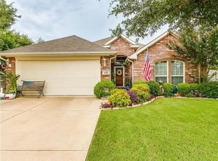 656 Kerry St, Crowley, TX 76036