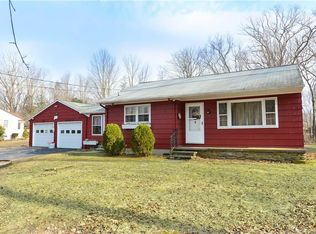 71 Chase Rd, Thompson, CT 06277