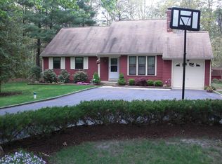 7 Inskeep Ct, Tabernacle, NJ 08088