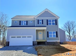 12606 Poplar Village Pl, Chester, VA 23831