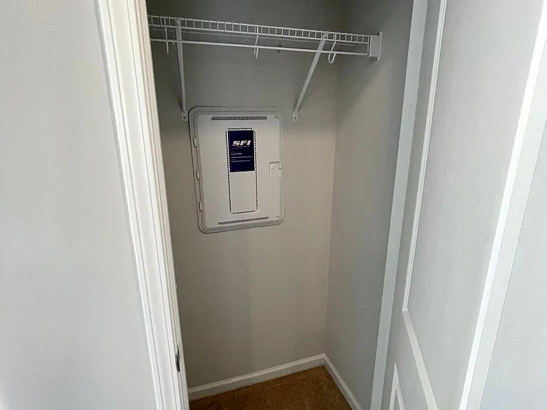 1036 Commack Dr — Photo 47