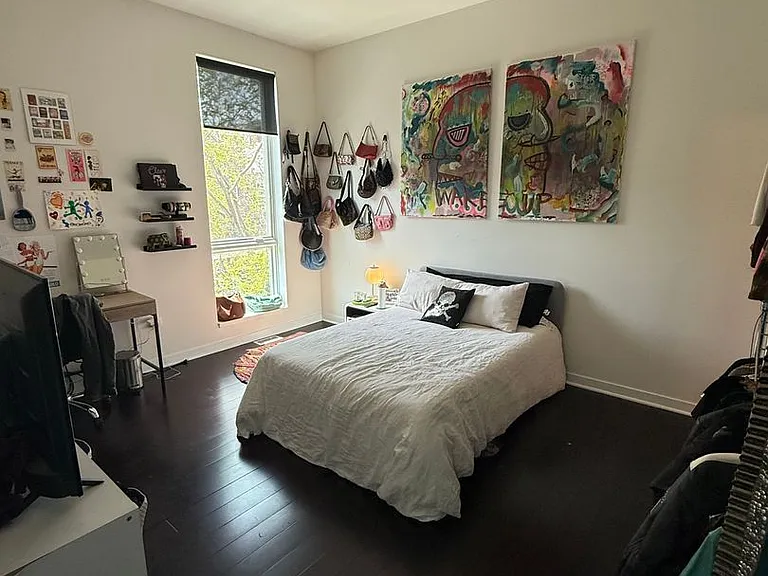 1244 W. Devon — Photo 3
