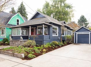 3946 SE Yamhill St, Portland, OR 97214