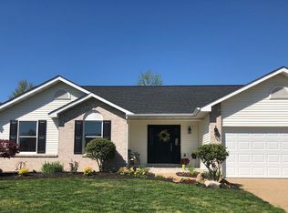 711 Garden Bounty Dr, Saint Peters, MO 63376