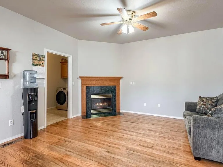 1238 NE Cedar Ridge Loop — Photo 9