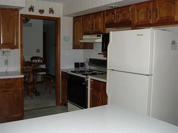 5th image of 26276 Carol Lou Dr