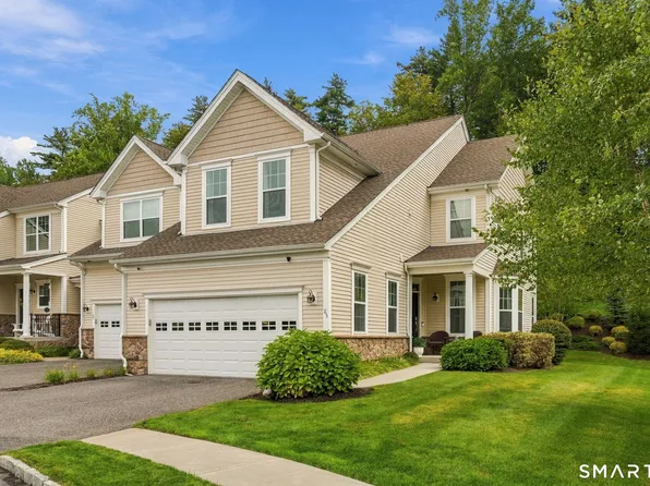 85 Ridgewood Drive #85, Middlebury, CT 06762