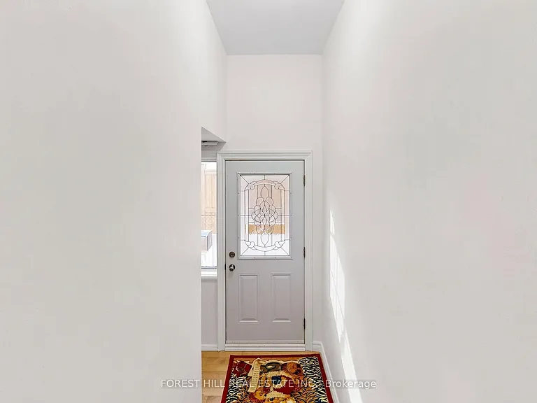 32 Wycliffe Cres — Photo 32
