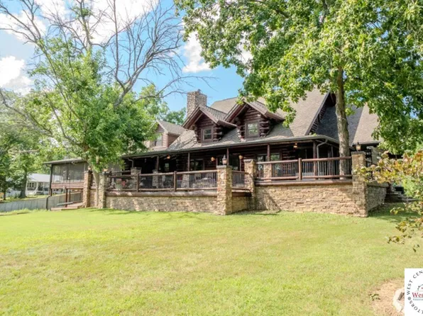 28566 Imperial Rd, Warsaw, MO 65355