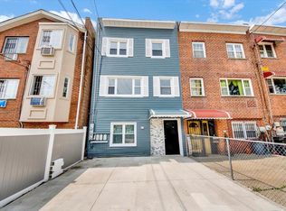 932 E 225th St, Bronx, NY 10466