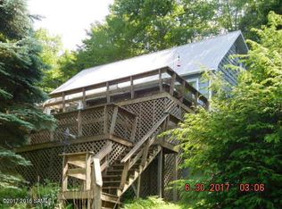 154 Twin Brooks Dr, Elizabethtown, NY 12932