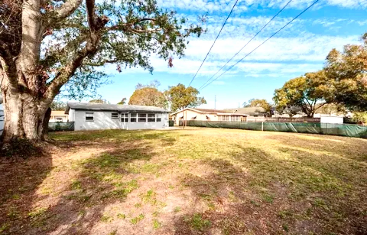3 bed, 1260 sqft, $2,750 — Photo 4