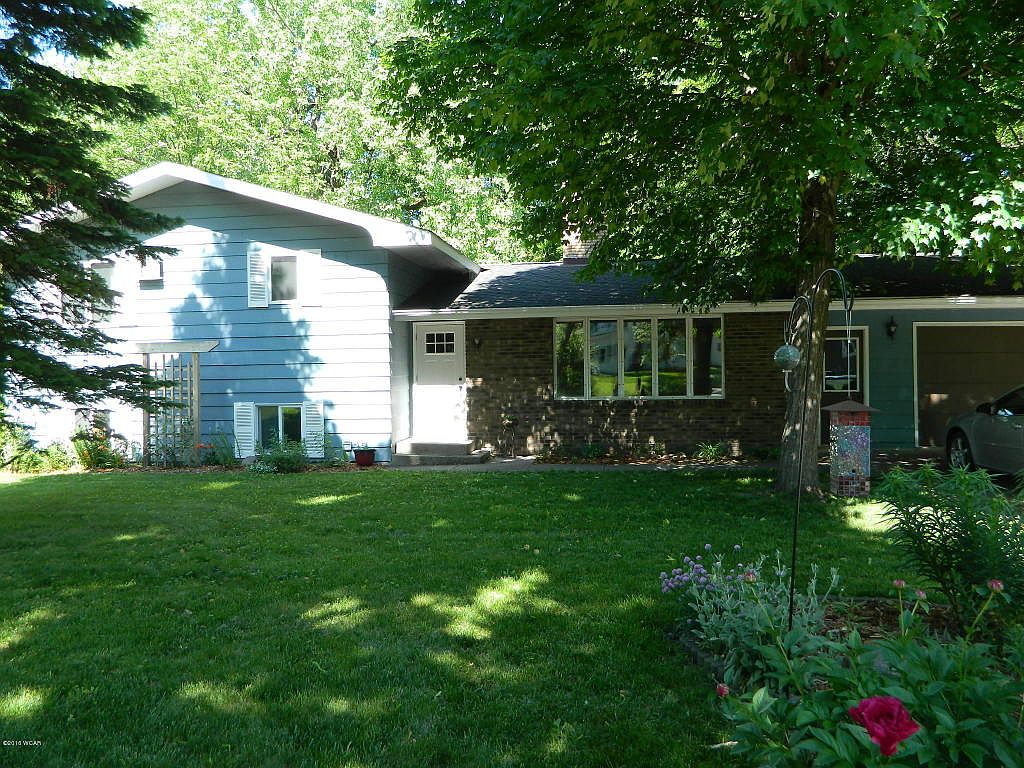 322 N 10th St, Montevideo, MN 56265 Zillow