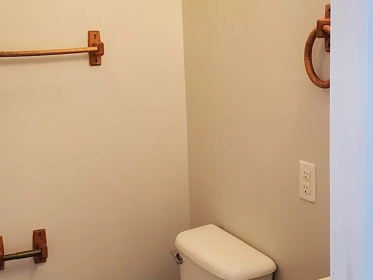 712 Alleghany St — Photo 5
