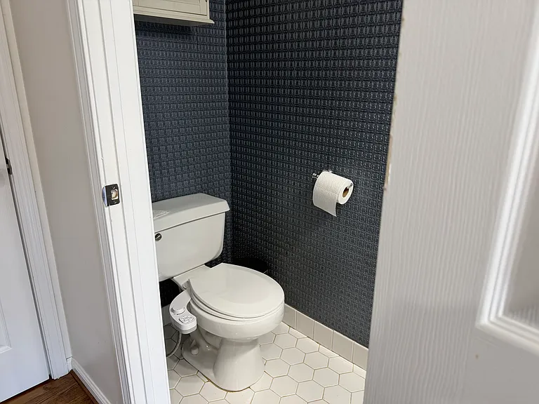 51 Willow St — Photo 14