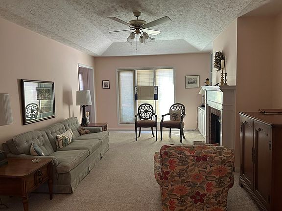 4th image of 4151 Anglin Rd APT 22C