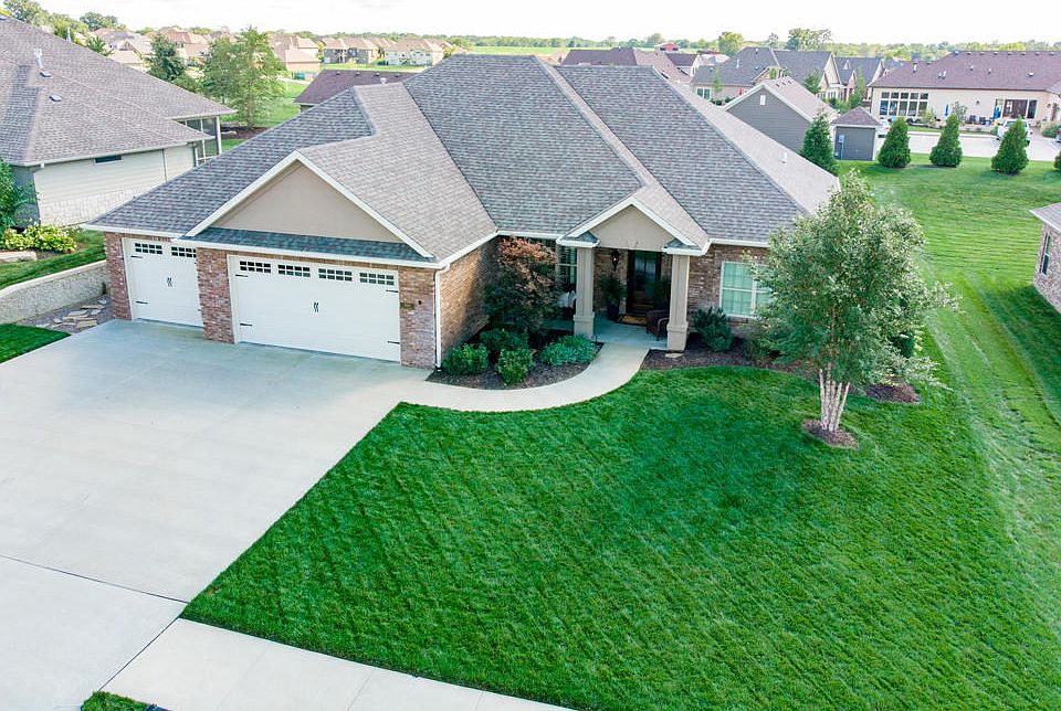 1st image of 6306 Bridle Bend Dr