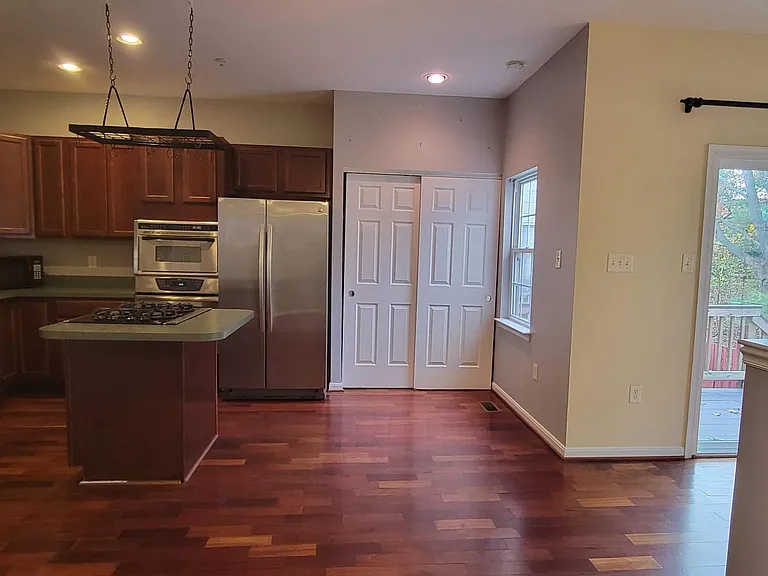 1533 S Rambling Way — Photo 31