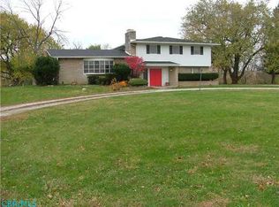 3233 Brice Rd, Canal Winchester, OH 43110