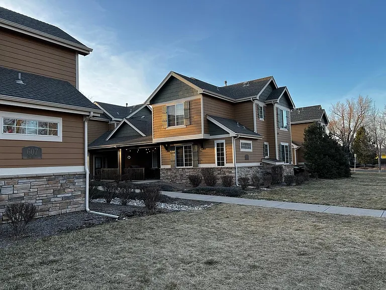 607 Cowan St #B2 — Photo 1
