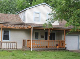 2709 S Rose Marie Ct, Wichita, KS 67216
