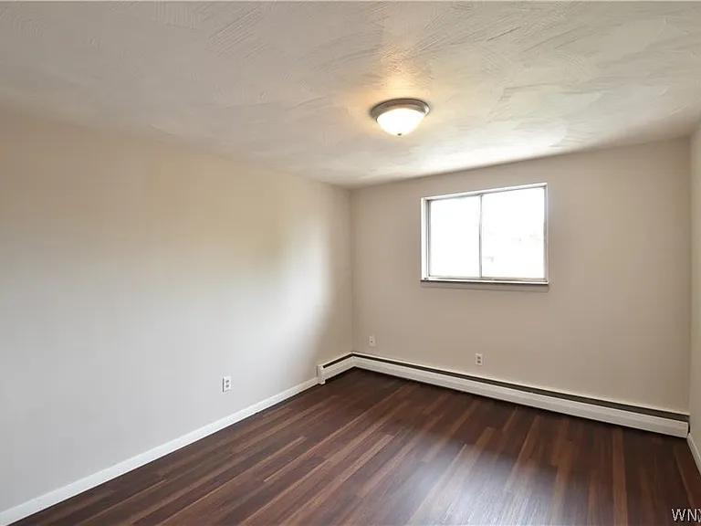 28 Mallory Rd #3 — Photo 12