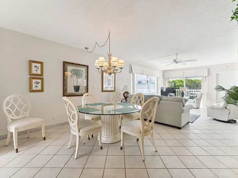 1470 S Ocean Blvd #1002 — Photo 8