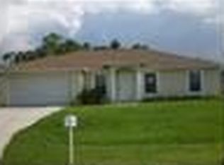 732 SE Starflower Ave, Port Saint Lucie, FL 34983