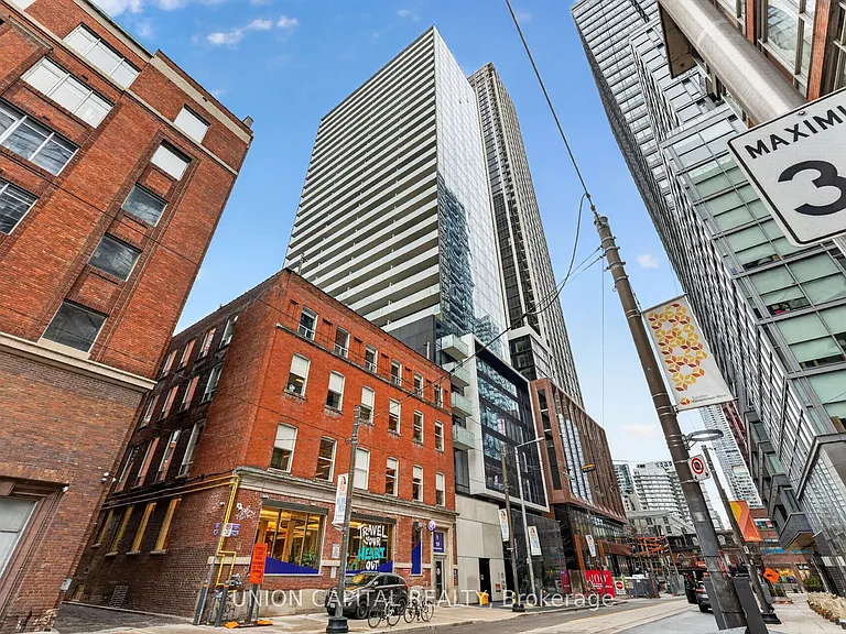 11 Charlotte St #1004 — Photo 28