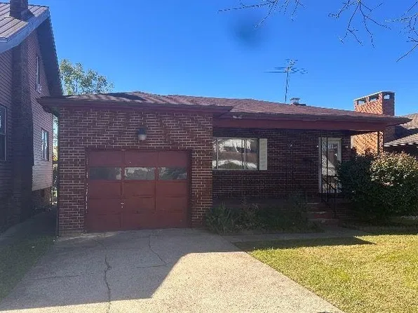 216 32nd St W, Huntington, WV 25704