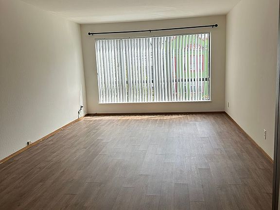 3rd image of 1269 10th Ave APT 1